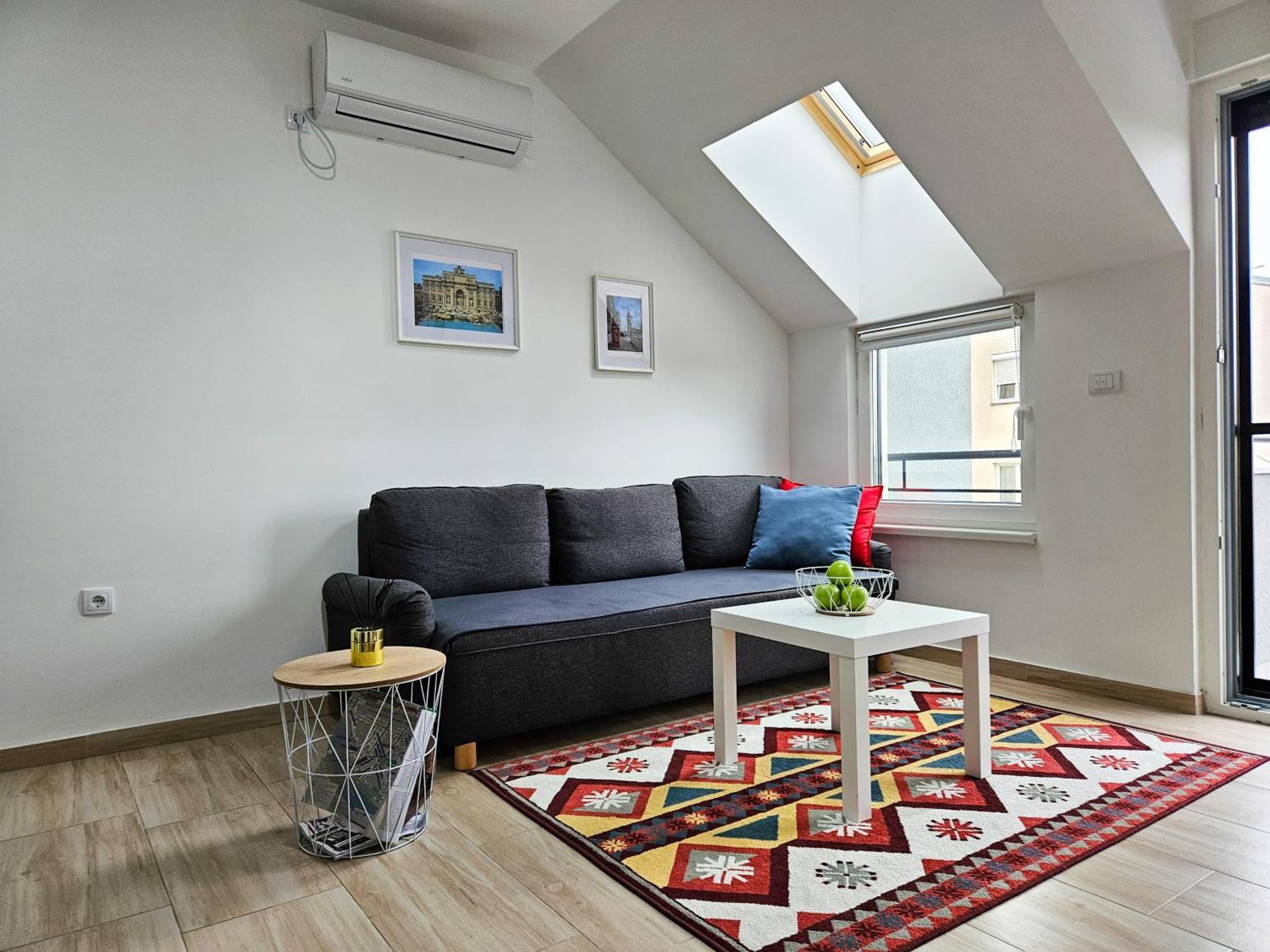 Roman Apartman Сремска-Митровица Экстерьер фото